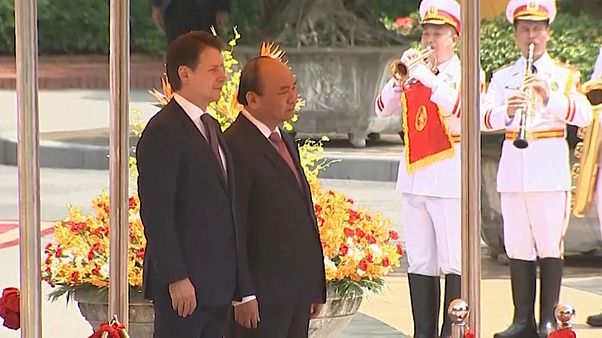 Conte ad Hanoi riafferma l'amicizia fra Italia e Vietnam Conte ad Hanoi riafferma l'amicizia fra Italia e Vietnam