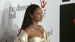 Forbes nomeia Rihanna mulher mais rica do mundo da música