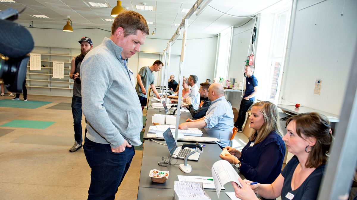 Danimarka'da Kuran'ı Kerim yakan aşırı sağcı politikacı seçimlerde parlamentoya giremedi