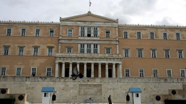 Κατατέθηκε η τροπολογία για την ακύρωση μείωσης του αφορολόγητου- καταργούνται και τα αντίμετρα Κατατέθηκε η τροπολογία για την ακύρωση μείωσης του αφορολόγητου- καταργούνται και τα αντίμετρα