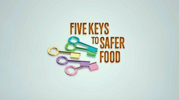 Giornata della sicurezza alimentare. Italiani sensibili, ma il cibo che mettono in tavola è sicuro? Giornata della sicurezza alimentare. Italiani sensibili, ma il cibo che mettono in tavola è sicuro?