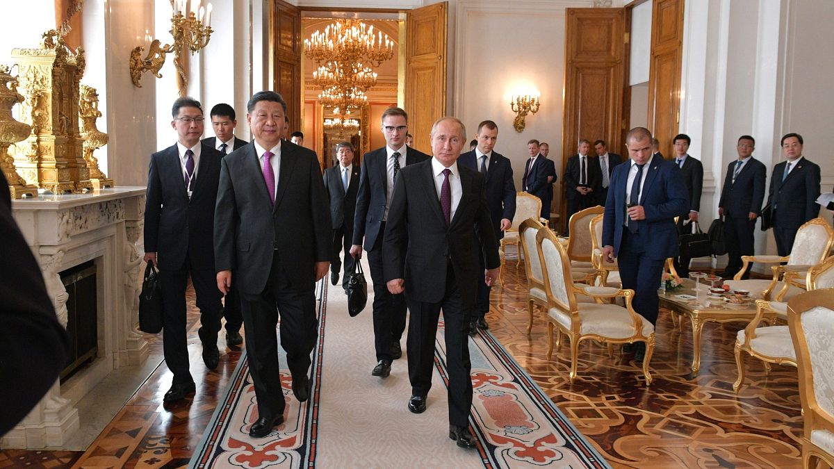 Huawei krizine Putin'den yorum: ABD'nin saldrıgan tutumu gerçek savaşa yol açabilir