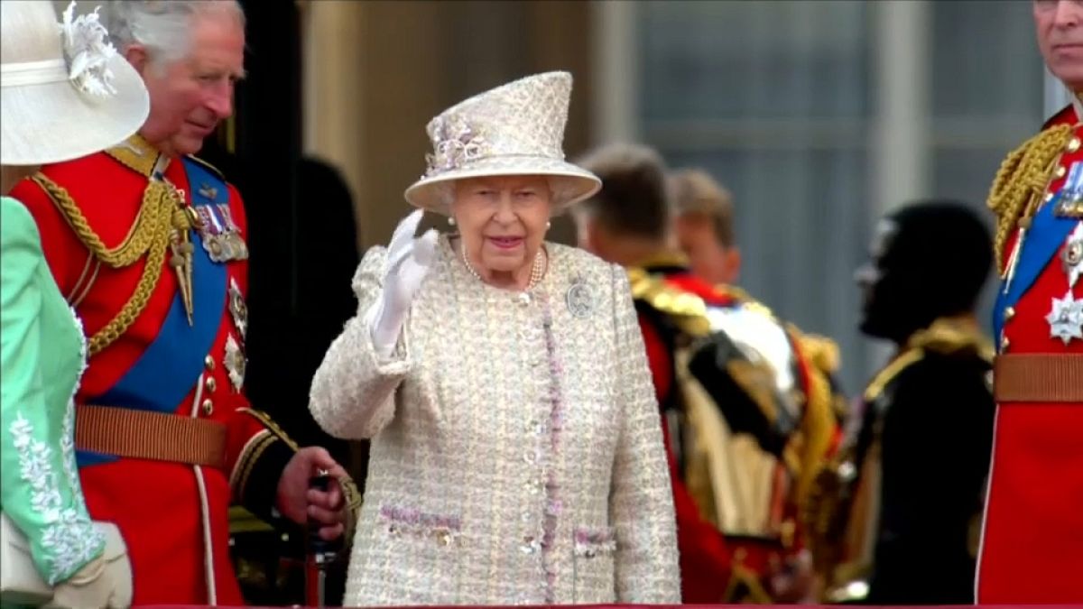 Isabel II celebra su segundo cumpleaños anual en el tradicional Trooping the Colour