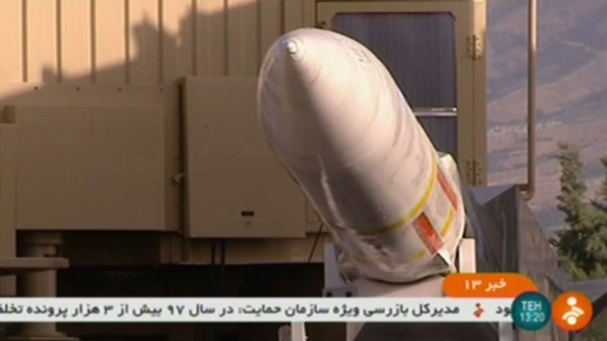 إيران تكشف عن منظومة دفاع متوسطة المدى تستهدف المقاتلات والطائرات المسيرة 