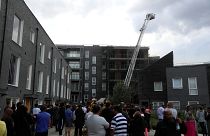 Ανατολικό Λονδίνο: Μεγάλη πυρκαγιά σε πολυκατοικία