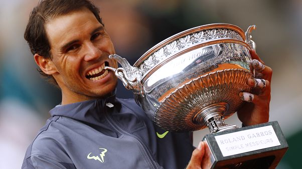 El "gigante" Nadal gana su 12º Roland Garros frente a Dominic Thiem El "gigante" Nadal gana su 12º Roland Garros frente a Dominic Thiem