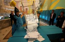 Токаев побеждает на выборах в Казахстане