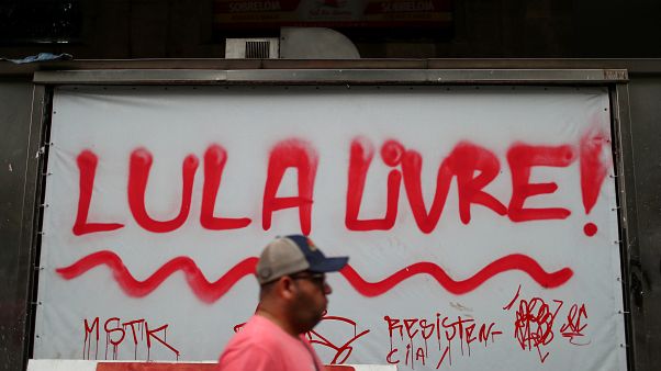 Brasile, inchiesta giornalistica: "gravi violazioni in arresto Lula" Brasile, inchiesta giornalistica: "gravi violazioni in arresto Lula"