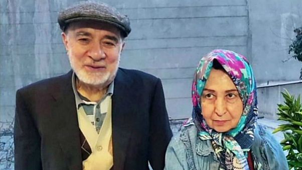 حصر موسوی و رهنورد؛ امکان دسترسی محدود به تلفن همراه و ماهواره حصر موسوی و رهنورد؛ امکان دسترسی محدود به تلفن همراه و ماهواره