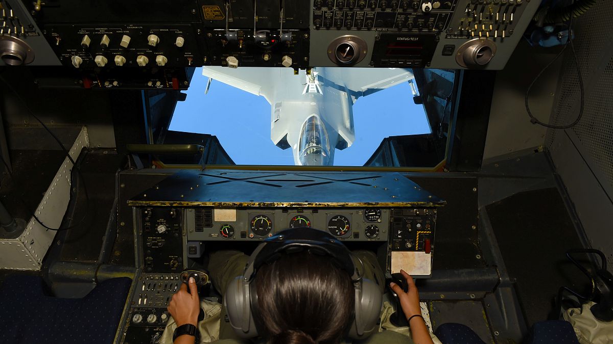 Pentagon: Arizona Luke Hava Üssü'nde bulunan Türk pilotların eğitimi sonlandırıldı