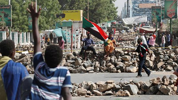 پس از سقوط عمر البشیر در سودان چه میگذرد؟ پس از سقوط عمر البشیر در سودان چه میگذرد؟