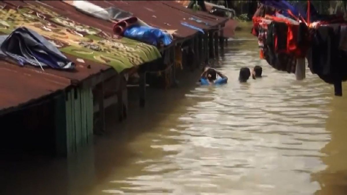 Heavy rains in Indonesia hit the city of Samarinda