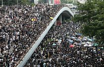  عقب‌نشینی دولت هنگ‌کنگ؛ رسیدگی به «لایحه استرداد» به تعویق افتاد