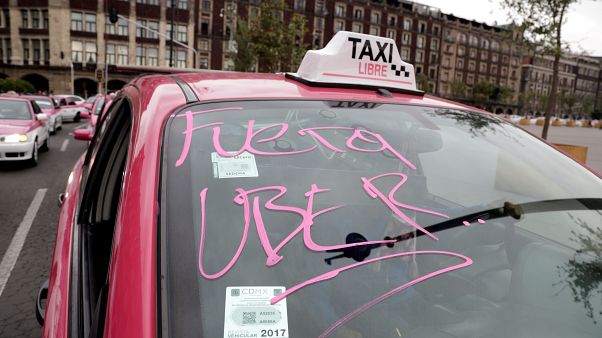 Uber taksi Melbourne, Dallas ve Los Angeles'ta uçmaya başlıyor Uber taksi Melbourne, Dallas ve Los Angeles'ta uçmaya başlıyor