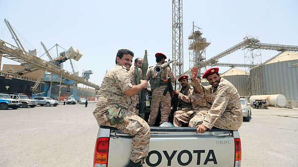 مقاتلون حوثيون مقاتلون حوثيون