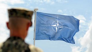 20-Jahre NATO-Einsatz: Kosovo ehrt Clinton