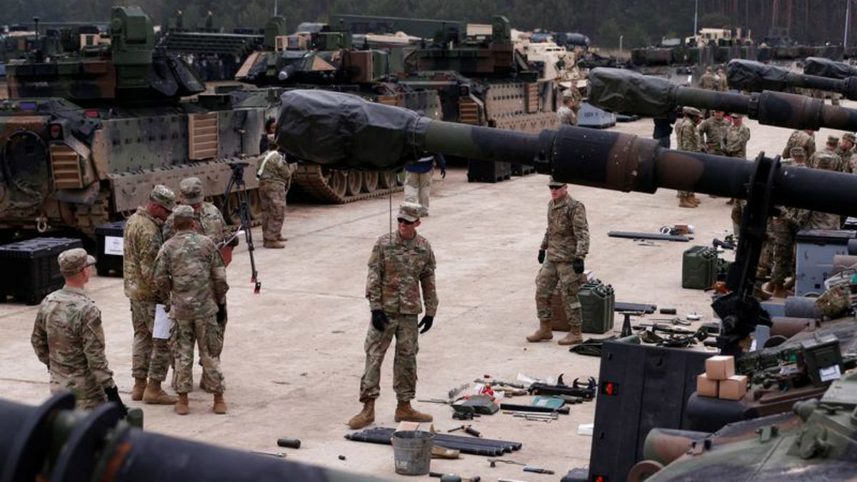 آمریکا ۱۰۰۰ نظامی دیگر به لهستان گسیل می‌کند