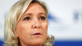 احضار رهبر راست‌گرایان افراطی فرانسه به دادگاه به اتهام نشر تصاویر قربانیان داعش  