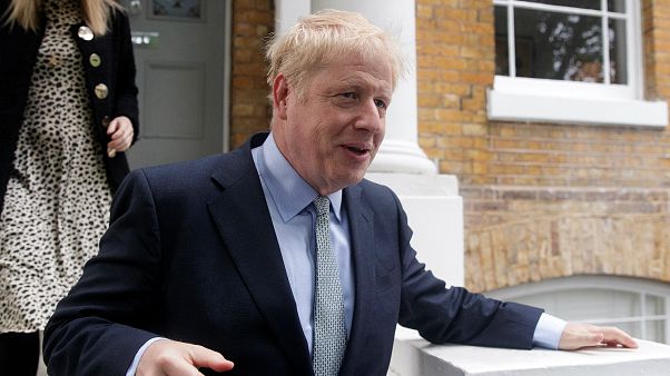 İngiltere yeni başbakanını seçiyor: İlk oylamada Boris Johnson farklı şekilde önde İngiltere yeni başbakanını seçiyor: İlk oylamada Boris Johnson farklı şekilde önde