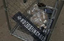 "No Kids in Cages" choca nova-iorquinos