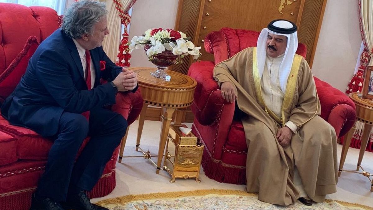 Η ενίσχυση των σχέσεων Ελλάδας-Μπαχρέιν στο επίκεντρο της επίσκεψης Κατρούγκαλου