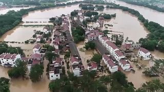  Проливные дожди и оползни на юге Китая
