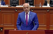 Парламент Албании назвал решение президента об отмене муниципальных выборов "неконституционным"