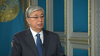 1000 manifestants arrêtés, réponse du nouveau président kazakh à Euronews