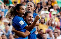 Marta ataca, Marta marca: Brasileira bate recorde