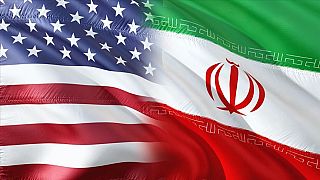 ABD ve İran bayrakları