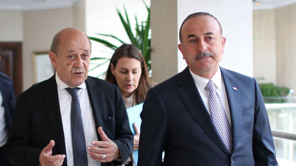 Fransa Dışişleri Bakanı Le Drian'dan Mevlüt Çavuşoğlu'na Altınel ve Kavala mesajı