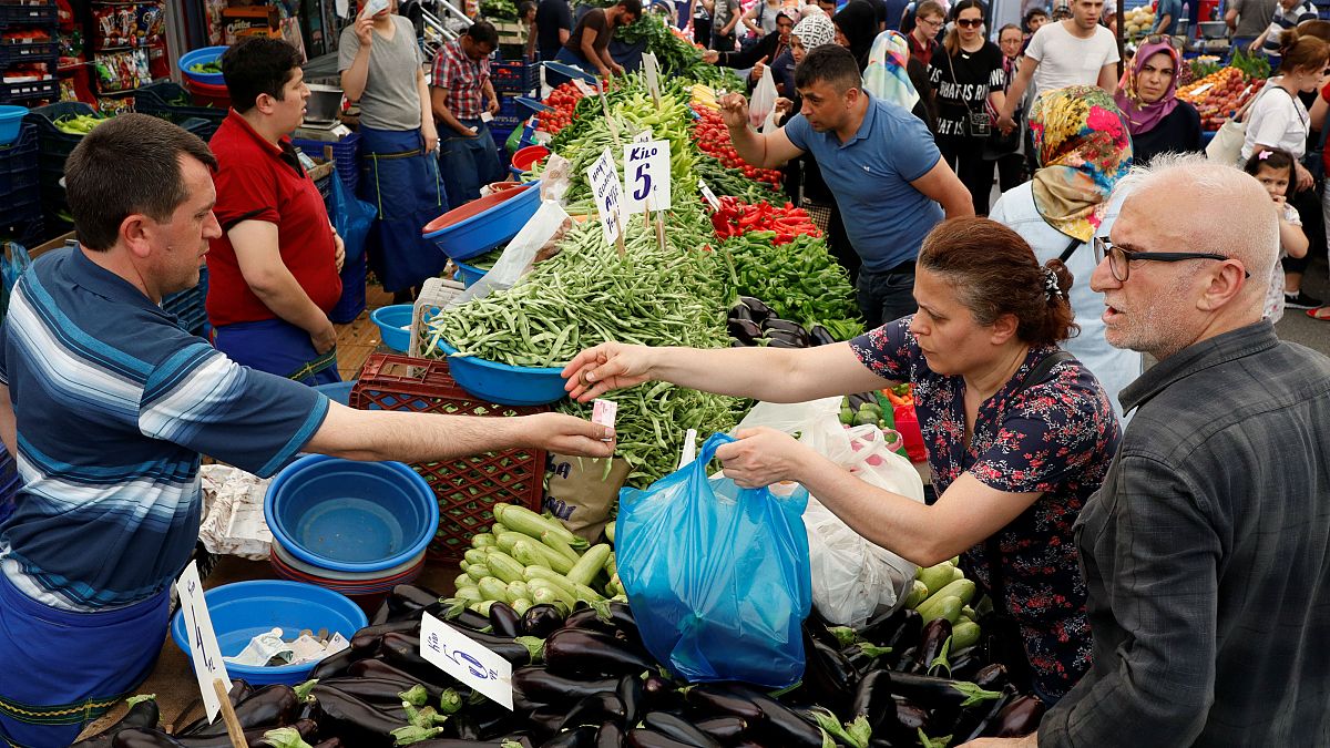 Rapor: Enflasyon gıdada yoksulu, ulaşımda zengini vuruyor