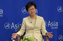 هنگ کنگ پیگیری لایحه استرداد متهمان به چین را متوقف کرد