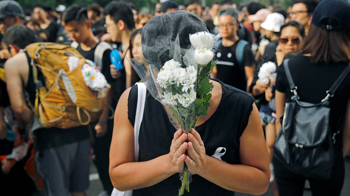 Demonstranten in Hongkong fordern Rücktritt von Lam