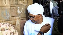 Sudan: l'ex presidente Omar al Bashir in tribunale