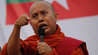 Müslümanlara yönelik şiddeti körüklediği iddia edilen rahibin yargılanmasına Budistlerden kınama