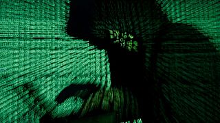 شمخانی: یکی از پیچیده‌ترین شبکه‌های جاسوسی سایبری آمریکا را کشف کردیم