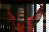 Muere tras seis años de cárcel el antiguo presidente de Egipto Morsi