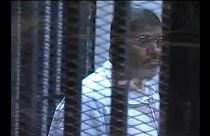 Mohammed Morsi morre em tribunal