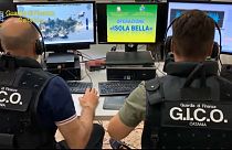 Militari del Gico di Catania. L'operazione è stata chiamata "isola Bella"