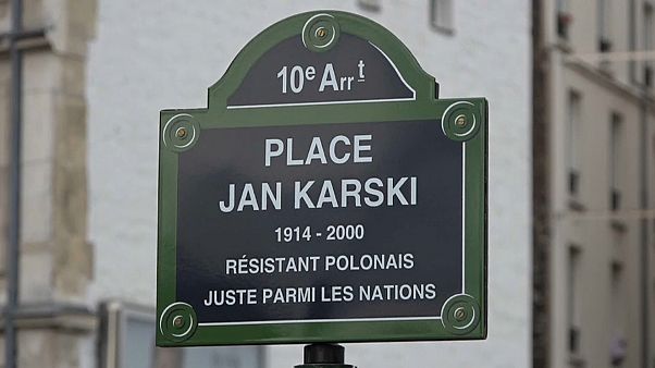 Paris homenageia membro da resistência polaca Paris homenageia membro da resistência polaca