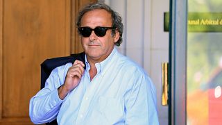 Yolsuzluk suçlamasıyla gözaltına alınan Michel Platini sorgusunun ardından serbest bırakıldı