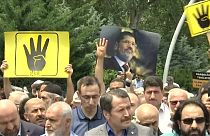 شاهد: إقامة صلاة الجنازة على روح محمد مرسي في إسطنبول