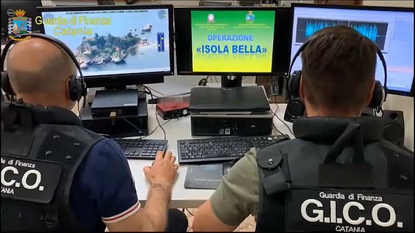 Δεκάδες συλλήψεις στη Σικελία Δεκάδες συλλήψεις στη Σικελία