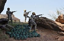 رویترز: عربستان در جنگ یمن از «کودک سربازان» استفاده می کند