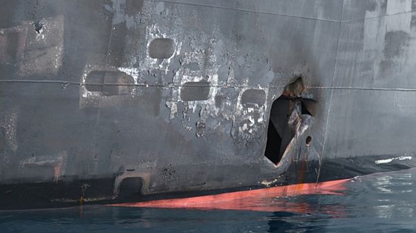 صورة تظهر الضرر الذي لحق بناقلة نفط تعرضت لهجوم في خليج عمان التقطت في 17 يونيو حزيران 2019 صورة تظهر الضرر الذي لحق بناقلة نفط تعرضت لهجوم في خليج عمان التقطت في 17 يونيو حزيران 2019