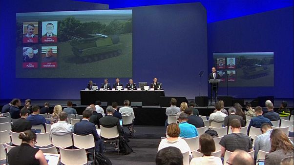 Abschuss von Flug MH17: Vier Rebellen des Massenmords beschuldigt Abschuss von Flug MH17: Vier Rebellen des Massenmords beschuldigt