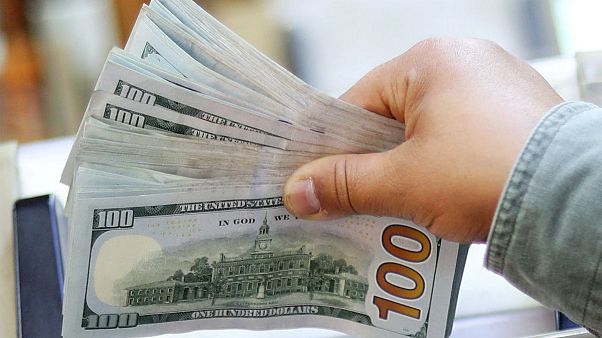 قیمت سکه به کمک رشد دلار ثابت ماند قیمت سکه به کمک رشد دلار ثابت ماند