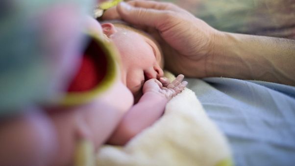 40 százalékkal csökkent a születések száma 2008 óta Spanyolországban 40 százalékkal csökkent a születések száma 2008 óta Spanyolországban