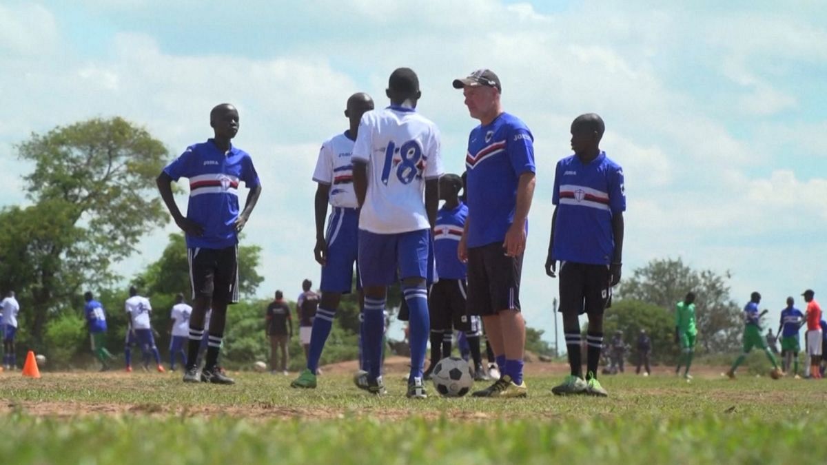 فوتبال کودکان پناهجو برای صلح و امید 